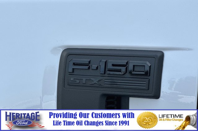 Vehicle image 21 of 22