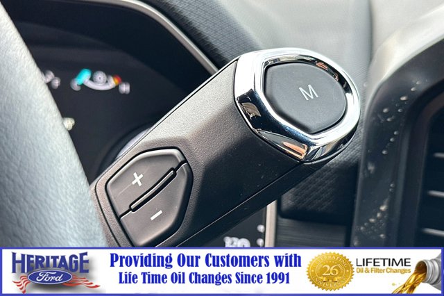Vehicle image 18 of 22
