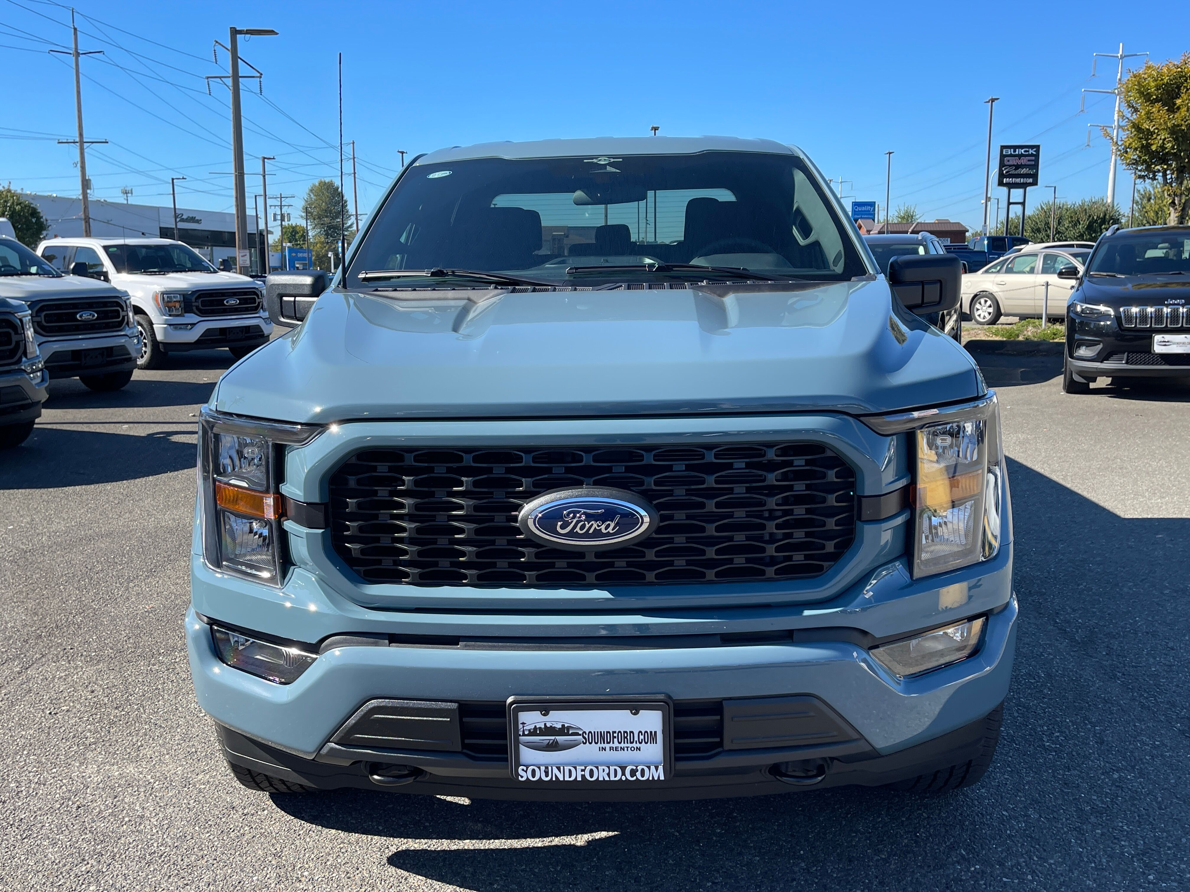 Vehicle image 2 of 10