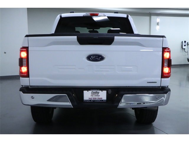Vehicle image 9 of 39