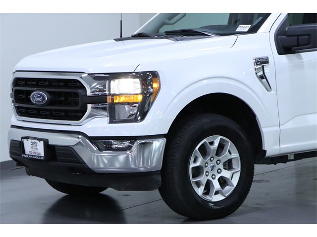 Vehicle image 2 of 39