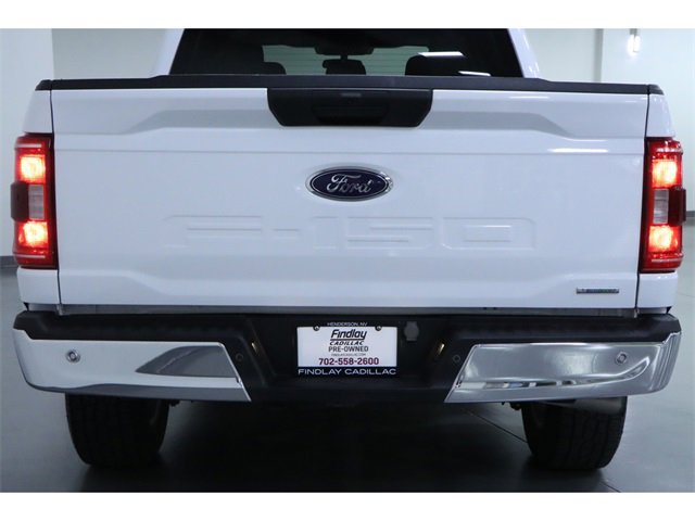 Vehicle image 8 of 39