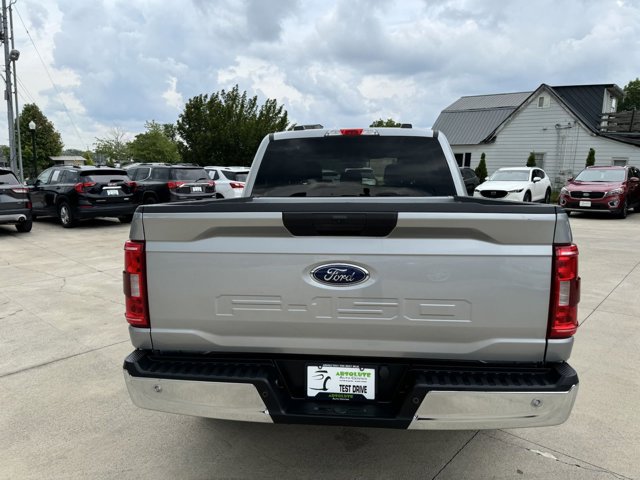 Vehicle image 8 of 78