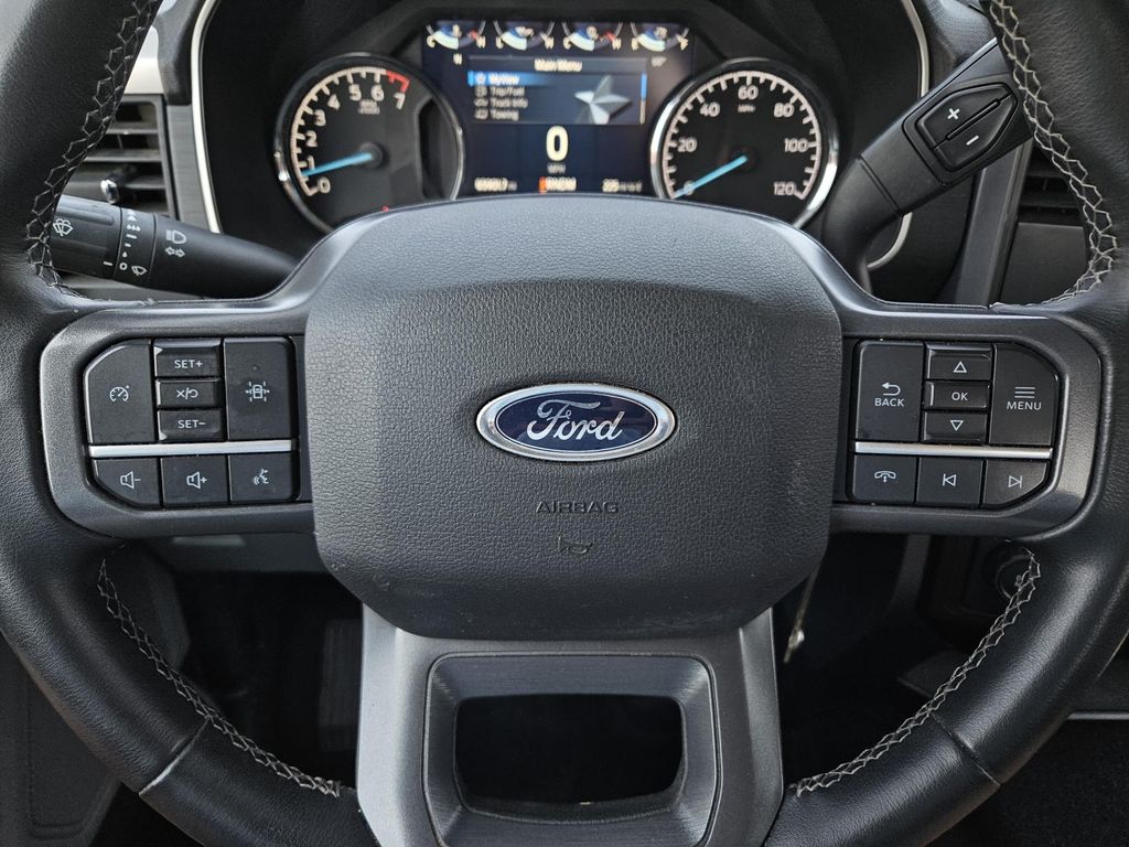 2023 Ford F-150 XLT Image 13 of 31