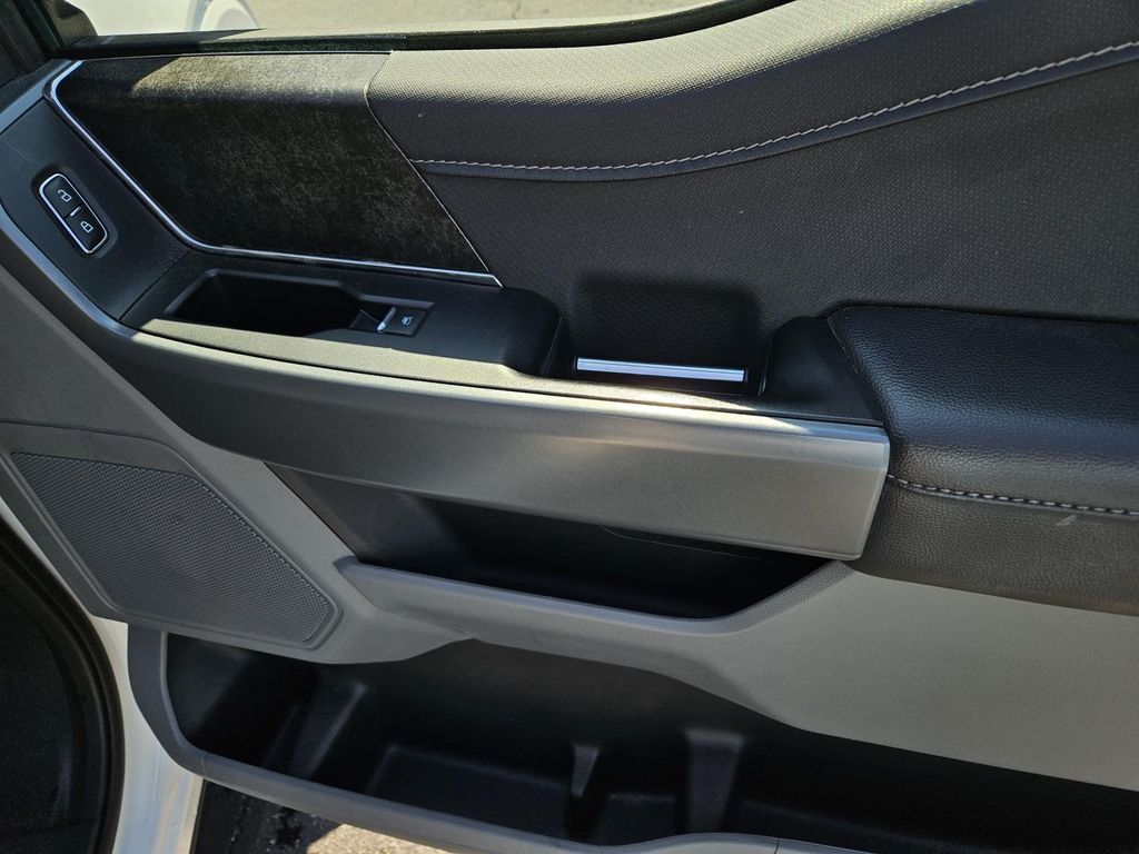 2023 Ford F-150 XLT Image 27 of 31