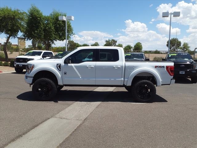 Vehicle image 8 of 30