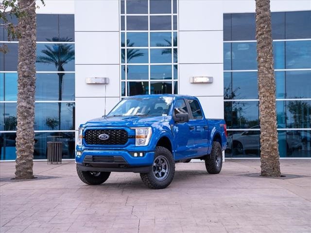 Vehicle image 25 of 30
