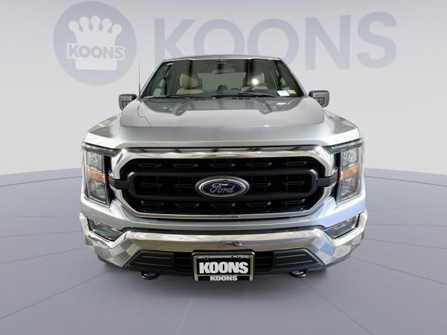 2023 Ford F-150 XLT Image 2 of 25