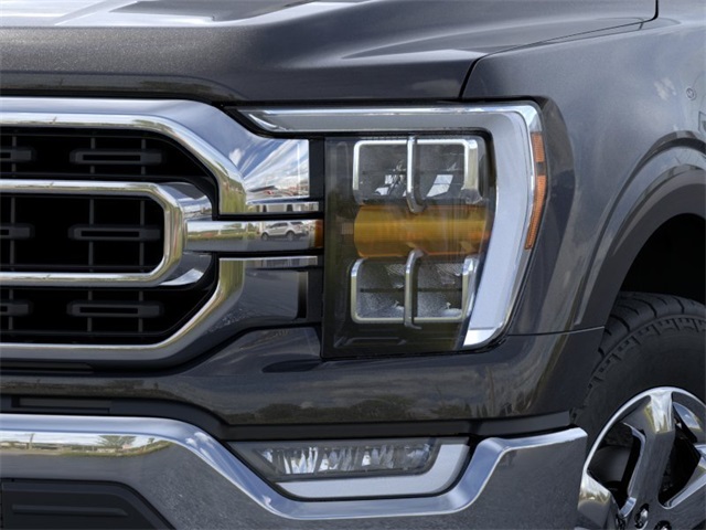 Vehicle image 18 of 22