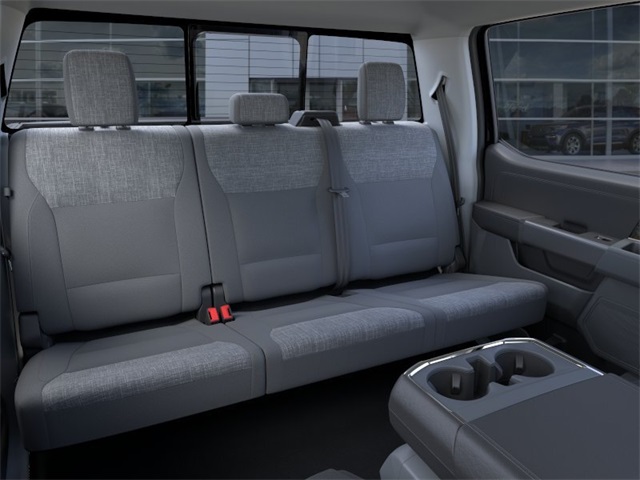 Vehicle image 11 of 22