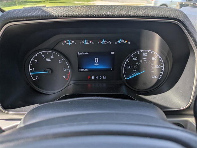 Vehicle image 28 of 31