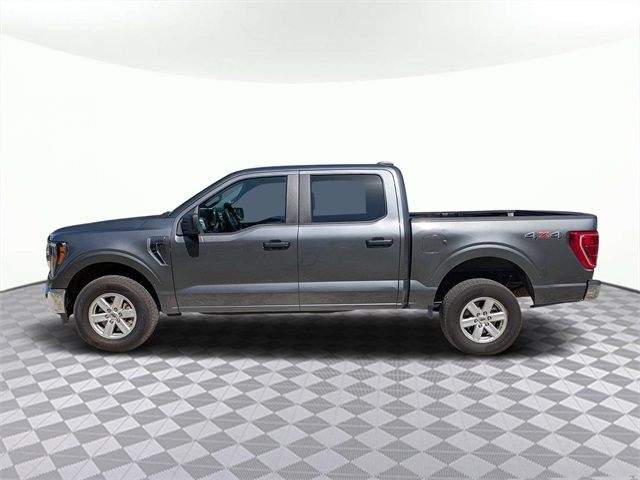 Vehicle image 8 of 31