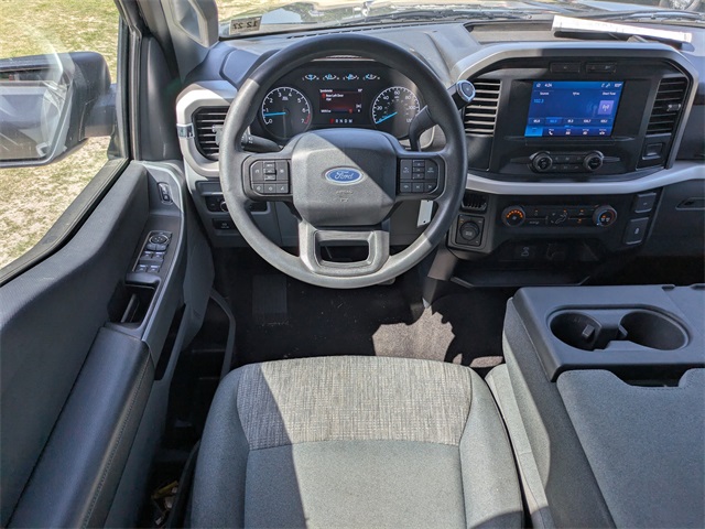 Vehicle image 18 of 31