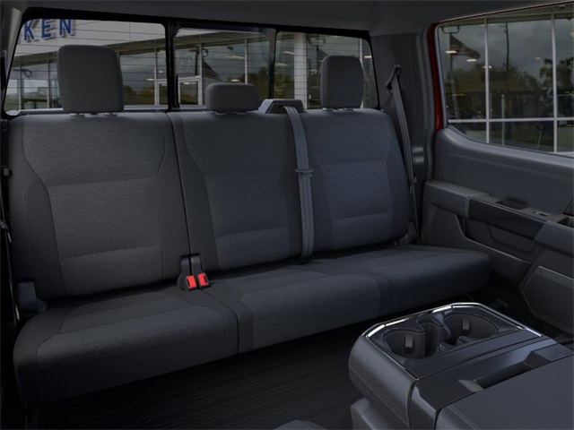 Vehicle image 11 of 22