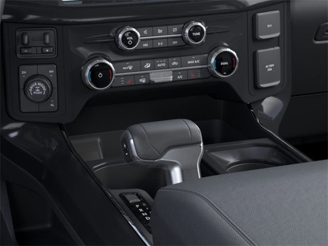 Vehicle image 15 of 22
