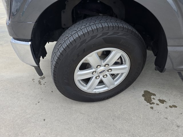 Vehicle image 9 of 10