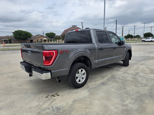 Vehicle image 5 of 10