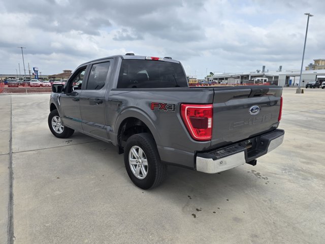 Vehicle image 7 of 10