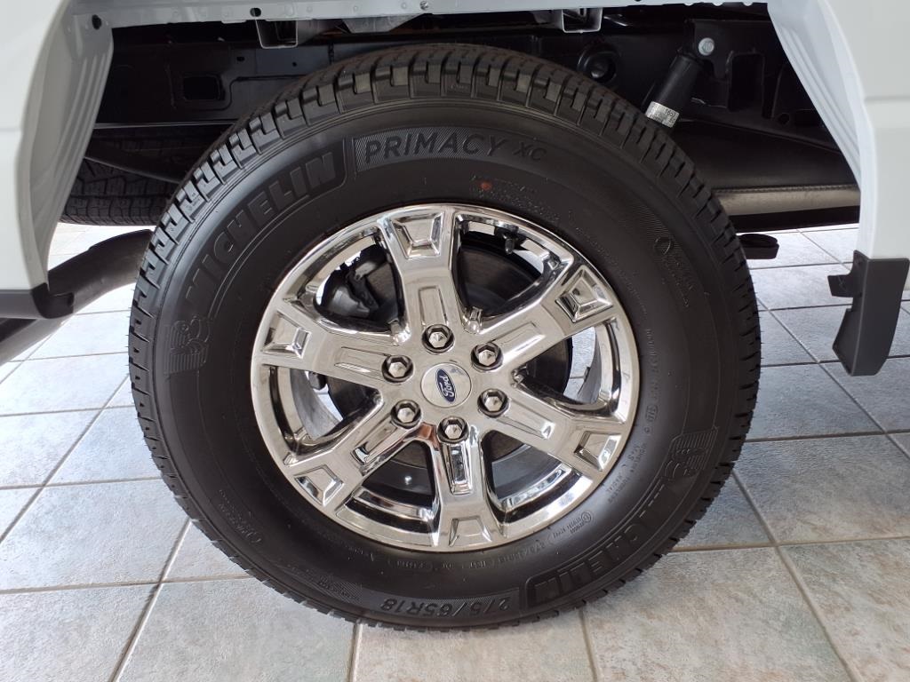 2023 Ford F-150 XLT Image 6 of 20