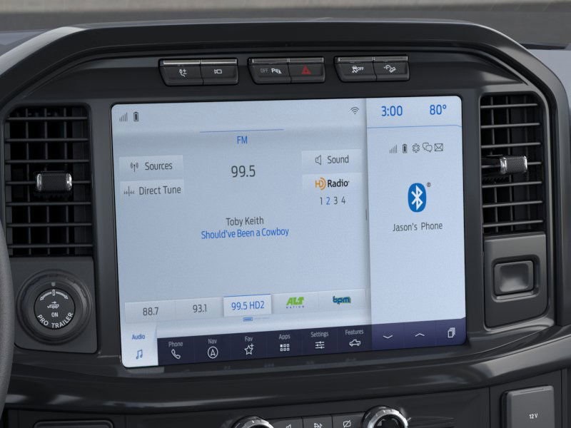 Vehicle image 14 of 22