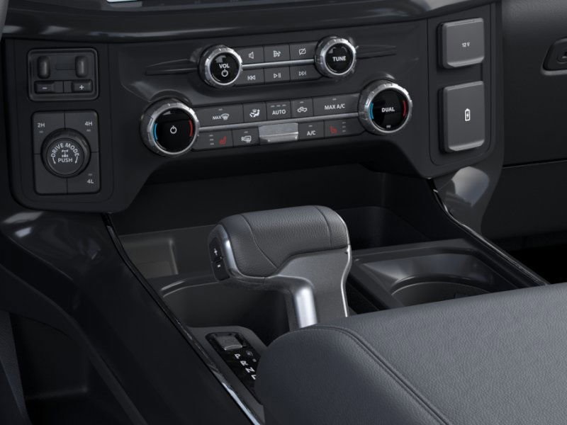 Vehicle image 15 of 22