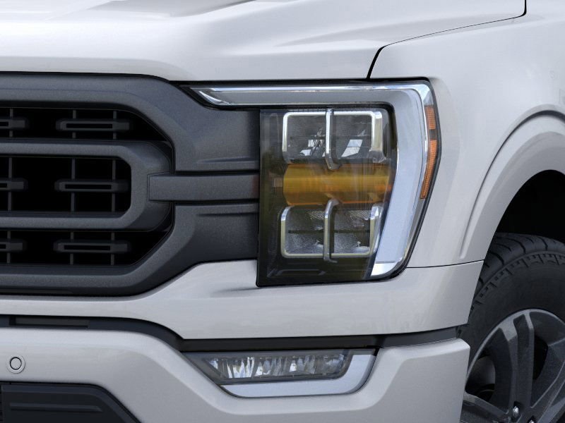 Vehicle image 18 of 22