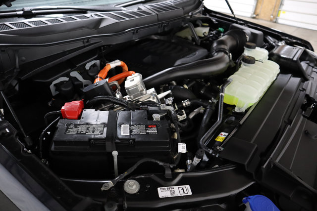 Vehicle image 25 of 31