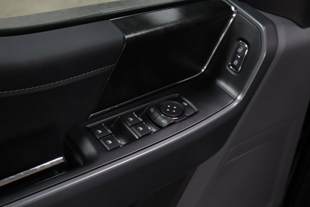 Vehicle image 12 of 31