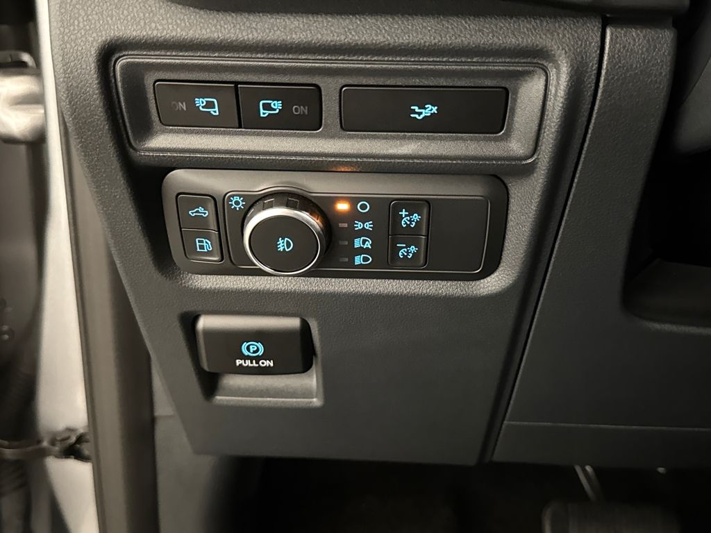 2023 Ford F-150 XLT Image 43 of 46