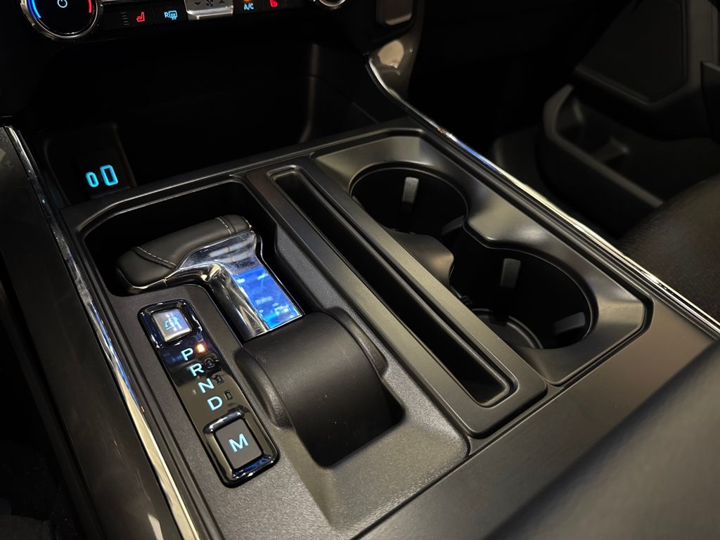 2023 Ford F-150 XLT Image 25 of 46