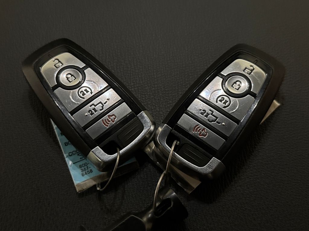 2023 Ford F-150 XLT Image 31 of 46