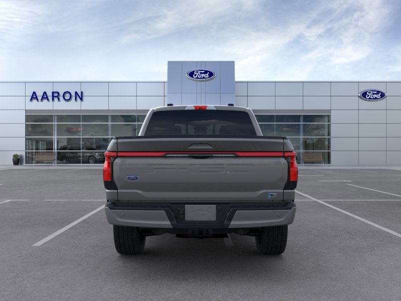 Vehicle image 6 of 22