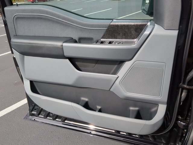 Vehicle image 30 of 30