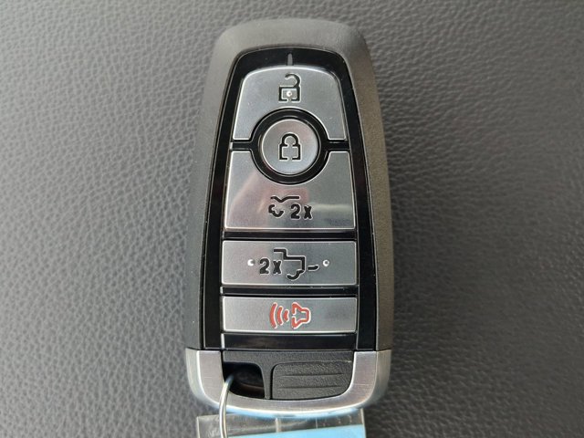 Vehicle image 29 of 30