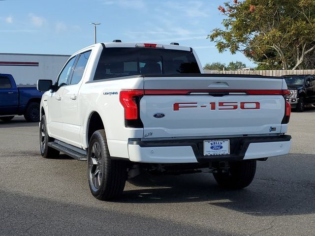 Vehicle image 6 of 23