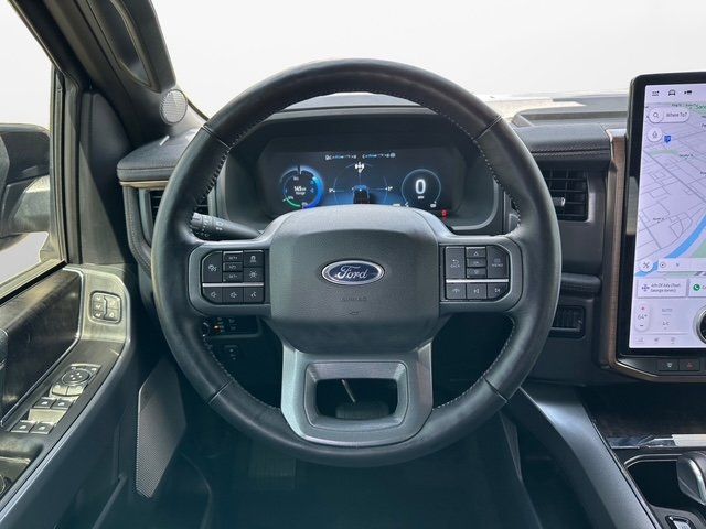 Vehicle image 15 of 47