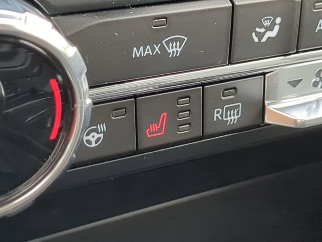 2023 Ford F-150 Lightning XLT Image 23 of 29