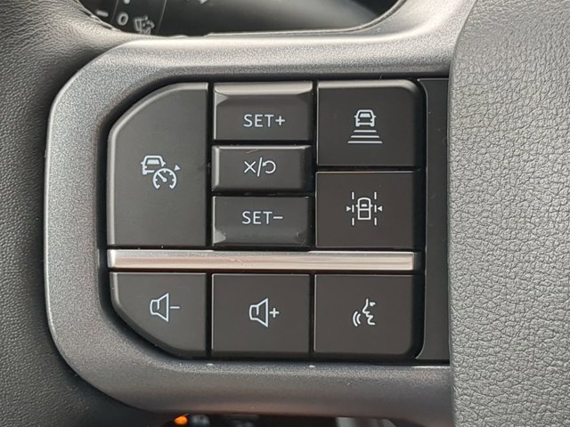 2023 Ford F-150 Lightning XLT Image 25 of 29