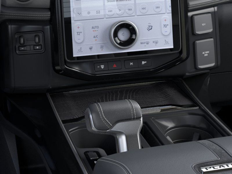 2023 Ford F-150 Lightning Platinum Image 15 of 22