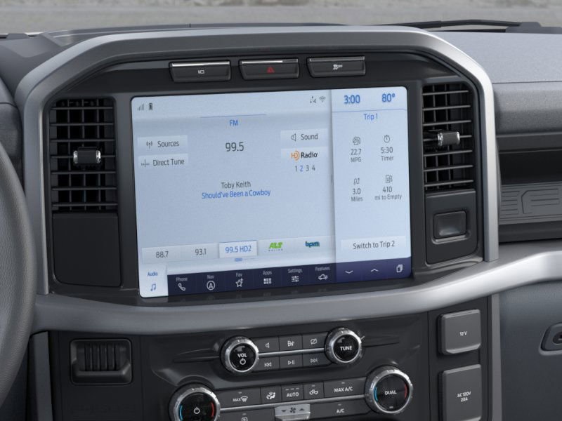 Vehicle image 14 of 22
