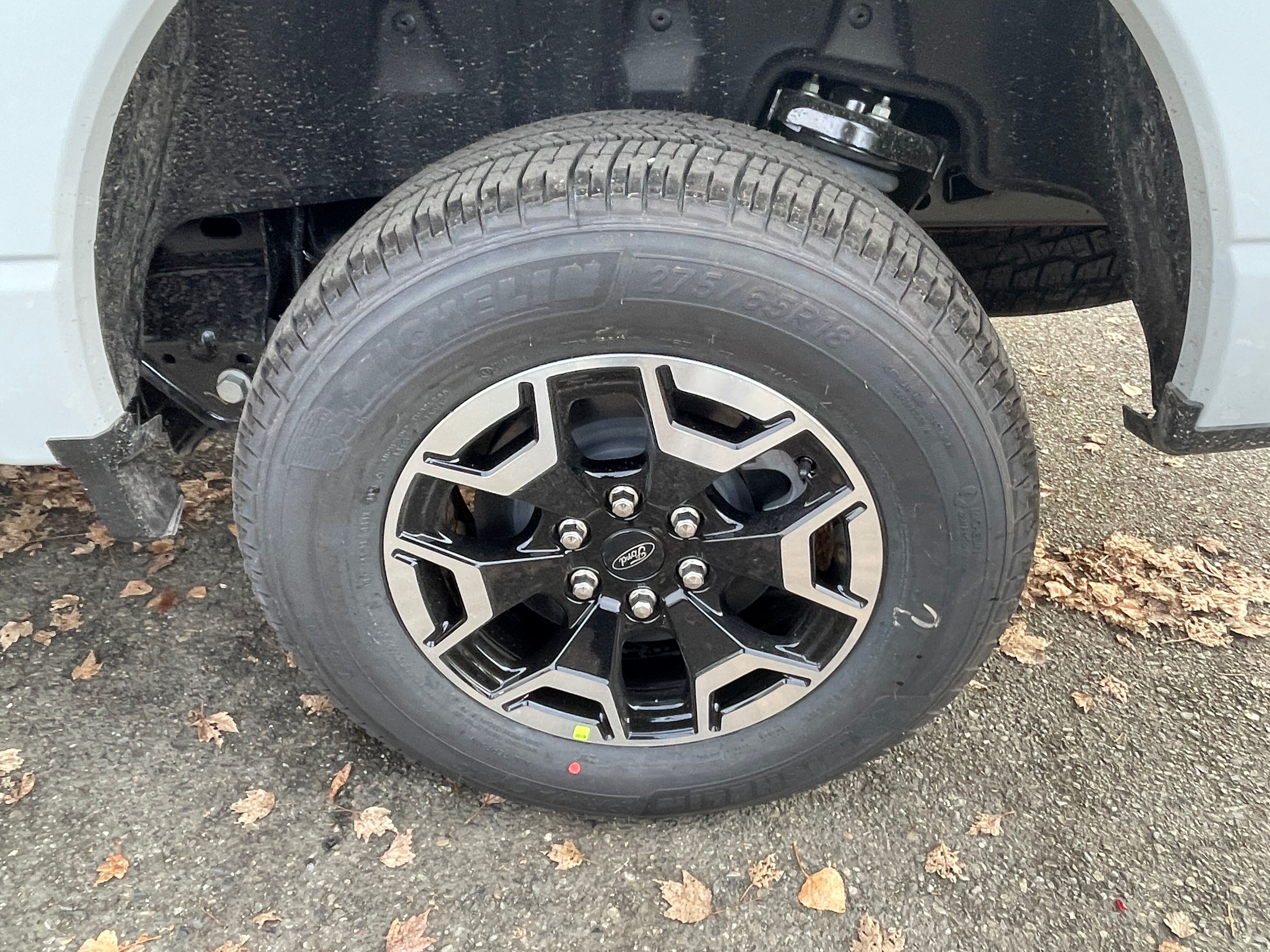 Vehicle image 9 of 10