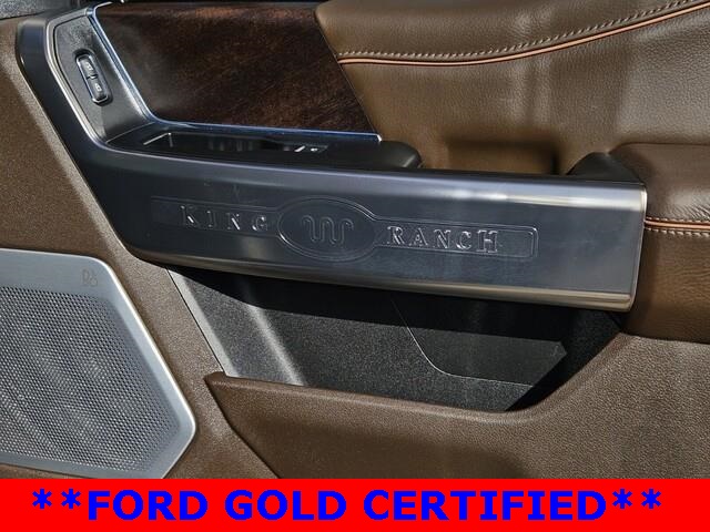 Vehicle image 31 of 32