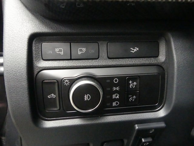 2023 Ford F-250 Lariat Image 21 of 40