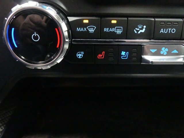 2023 Ford F-250 Lariat Image 27 of 40