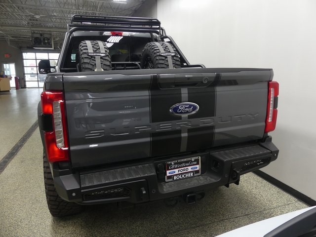 2023 Ford F-250 Lariat Image 5 of 40