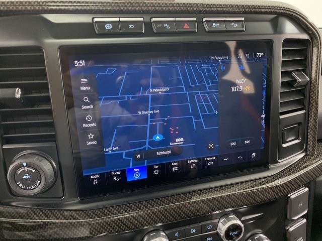 Vehicle image 26 of 41