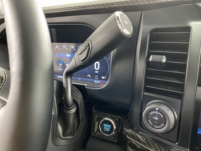Vehicle image 28 of 41