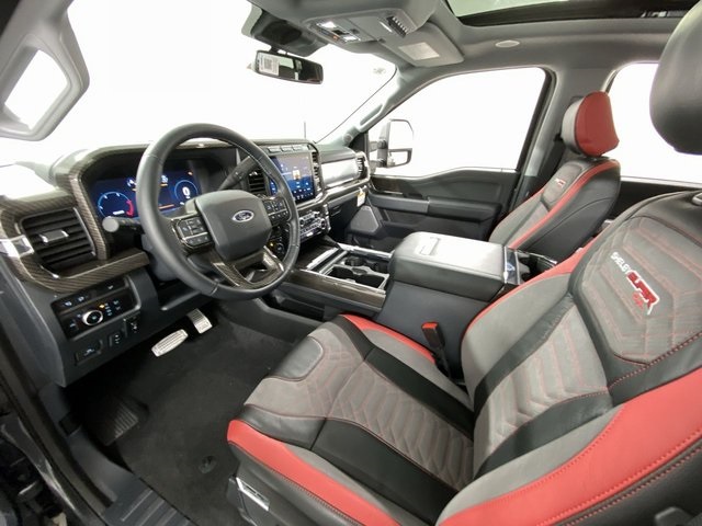 Vehicle image 19 of 41
