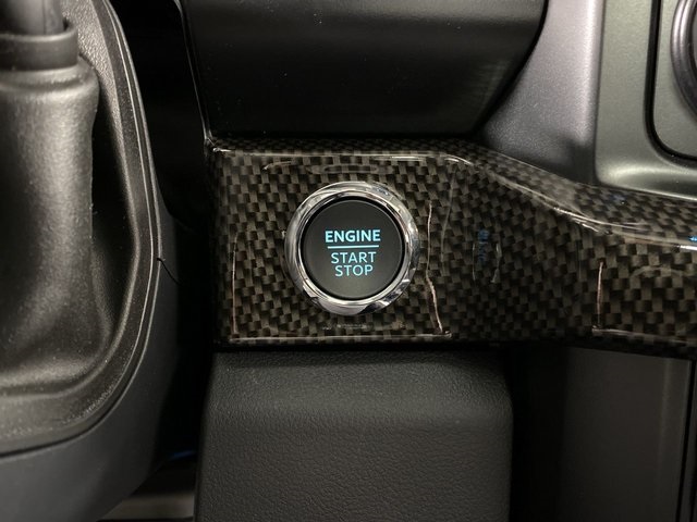 Vehicle image 29 of 41