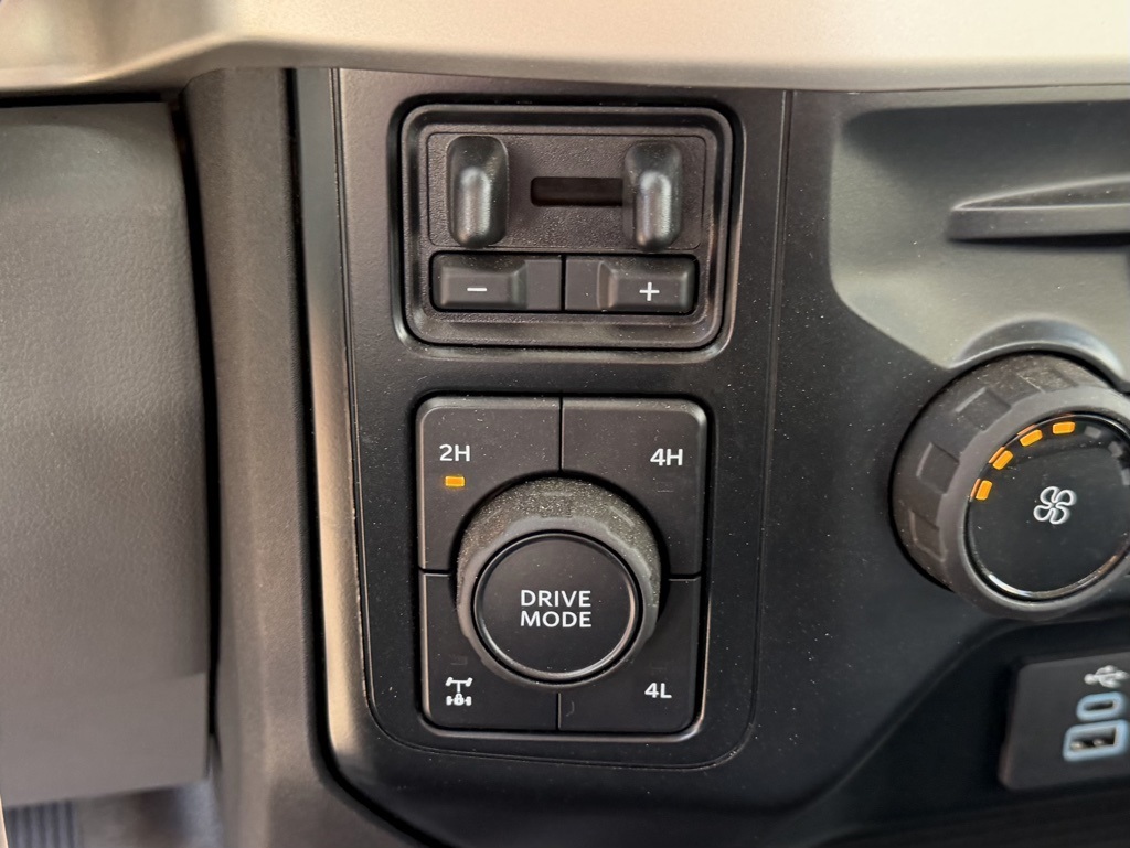 2023 Ford F-250 XL Image 25 of 26